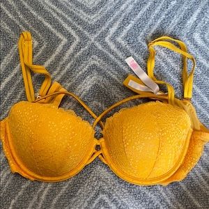 Light push up bra from PINK